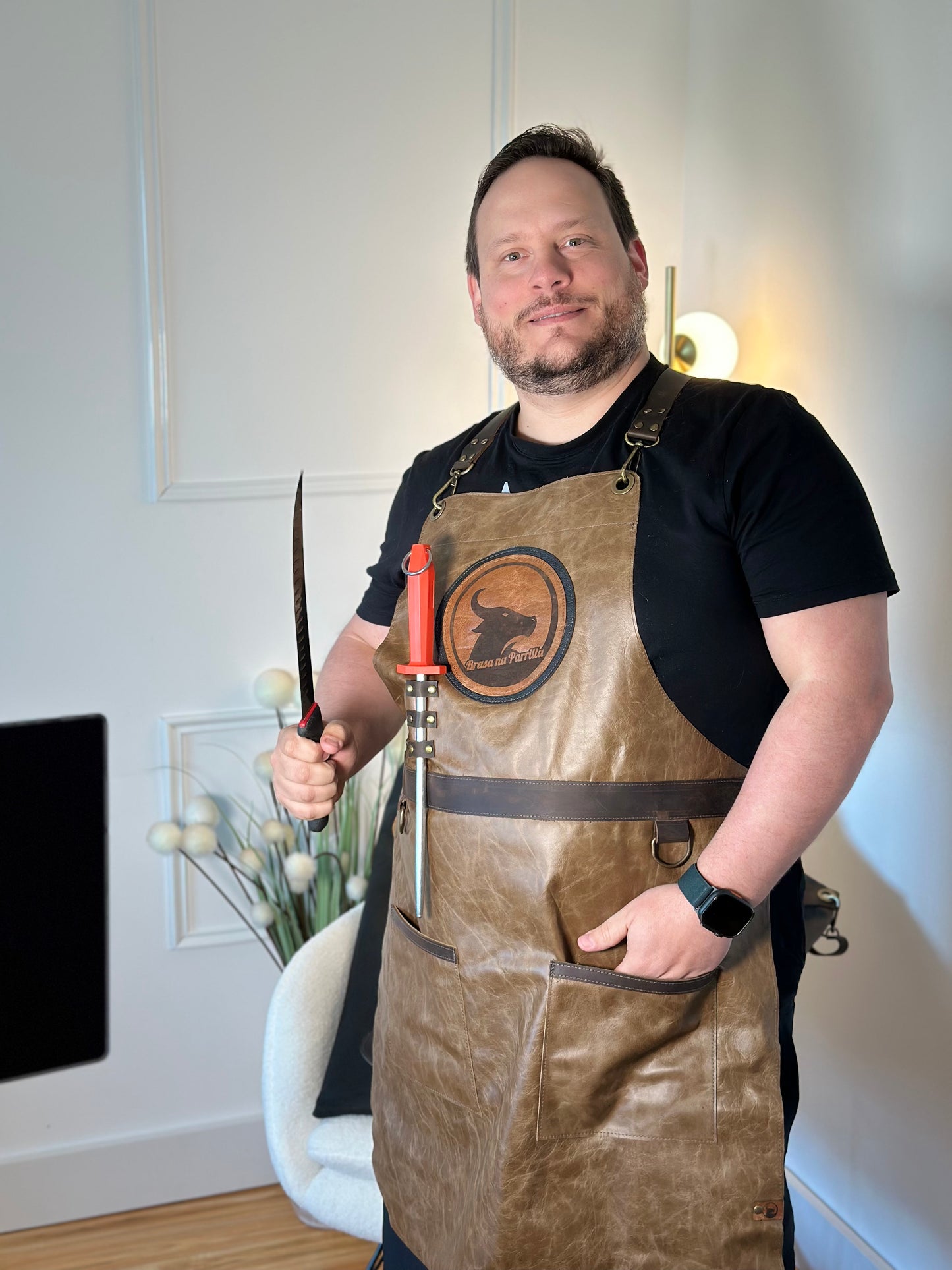 Avental Artesanal Brasa na Parrilla em Couro Natural – Musgo